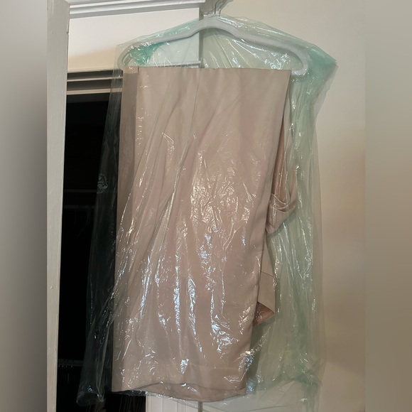 NBD Dress - Picture 4 of 5